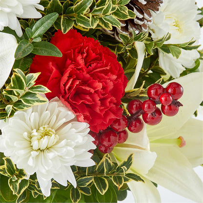 Festive Moments Tree –  Everbloom Flowers Llc, Aurora OH