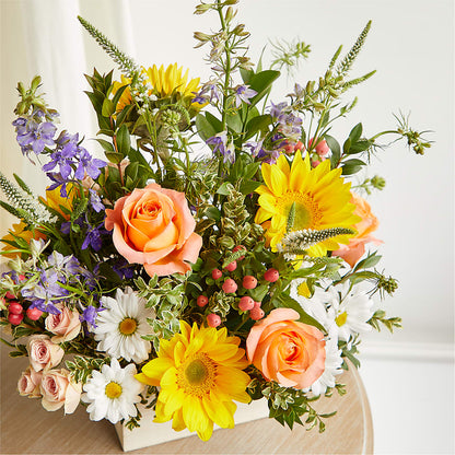 The Good Life Bouquet –  Everbloom Flowers Llc, Aurora OH