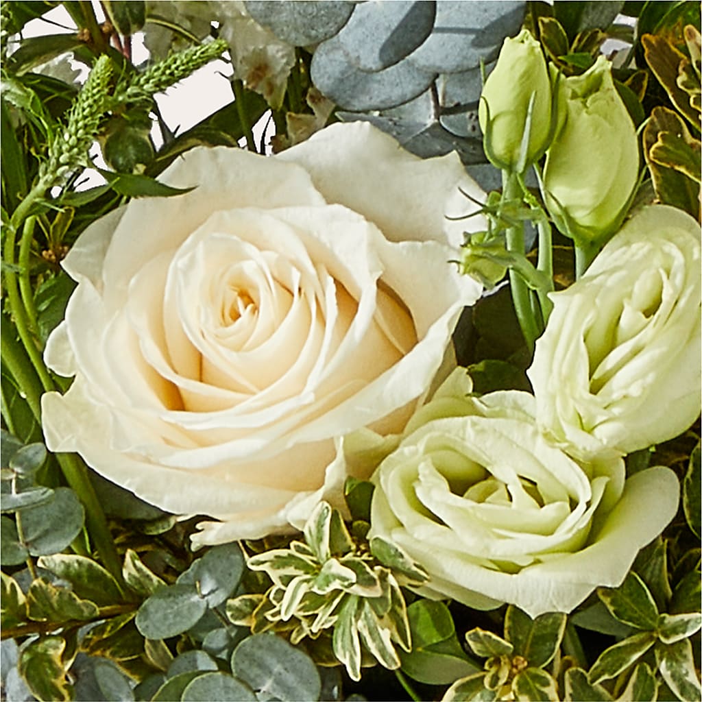 Cashmere Bouquet –  Everbloom Flowers Llc, Aurora OH