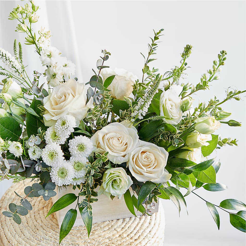 Cashmere Bouquet –  Everbloom Flowers Llc, Aurora OH