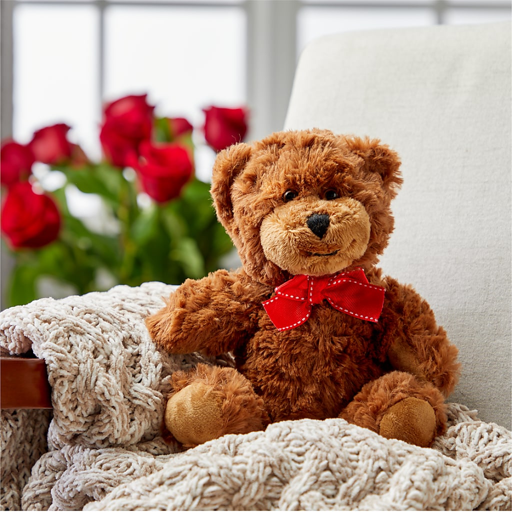 Romantic Long Stem Red Rose Bouquet Bundles –  Everbloom Flowers Llc, Aurora OH