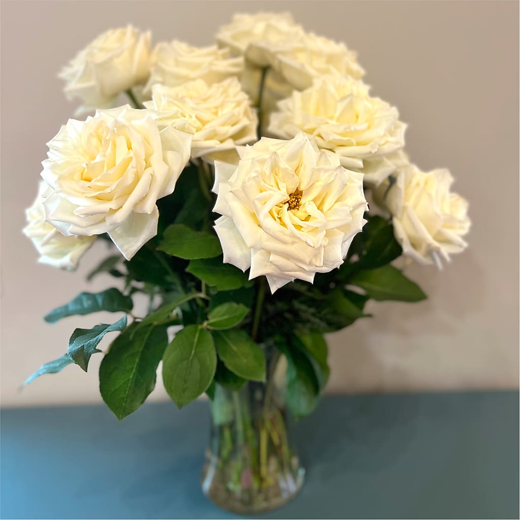 Long Stem Yellow Rose Bouquet –  Everbloom Flowers Llc, Aurora OH