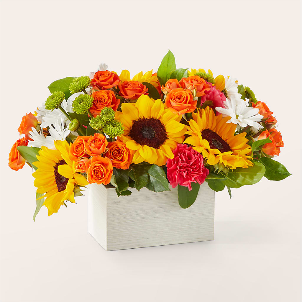 Sun-drenched Blooms Box Bouquet –  Everbloom Flowers Llc, Aurora OH