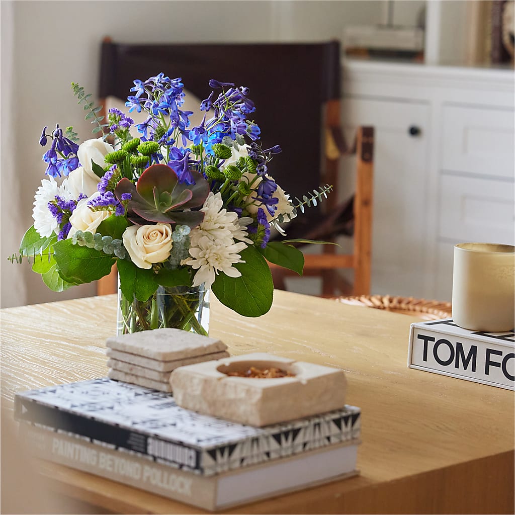 Cerulean Waves Bouquet –  Everbloom Flowers Llc, Aurora OH