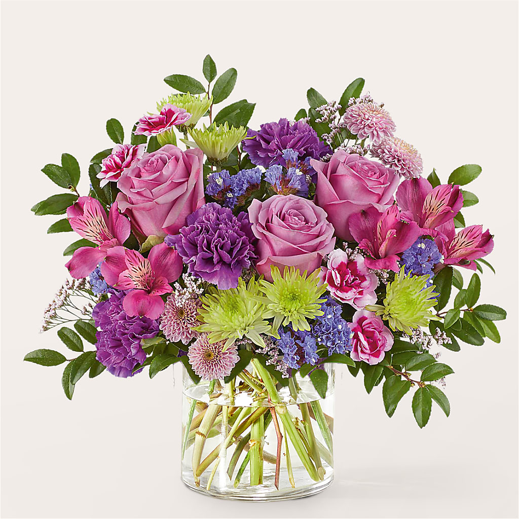 Glass Half Full Bouquet –  Everbloom Flowers Llc, Aurora OH