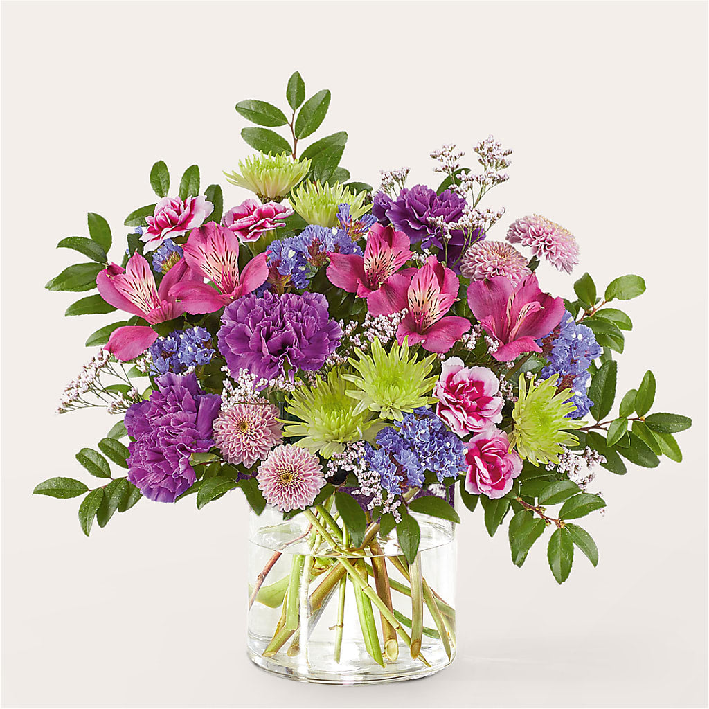 Glass Half Full Bouquet –  Everbloom Flowers Llc, Aurora OH