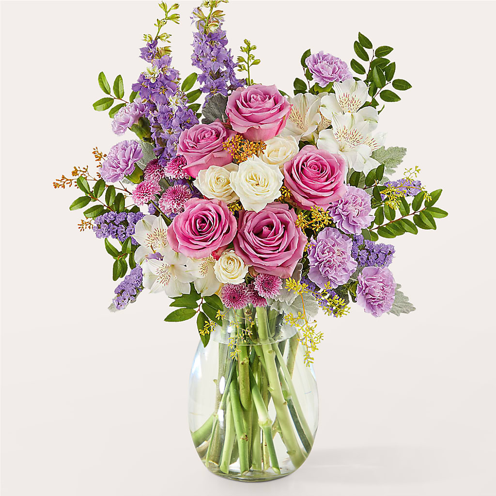 Lucky Me Bouquet –  Everbloom Flowers Llc, Aurora OH