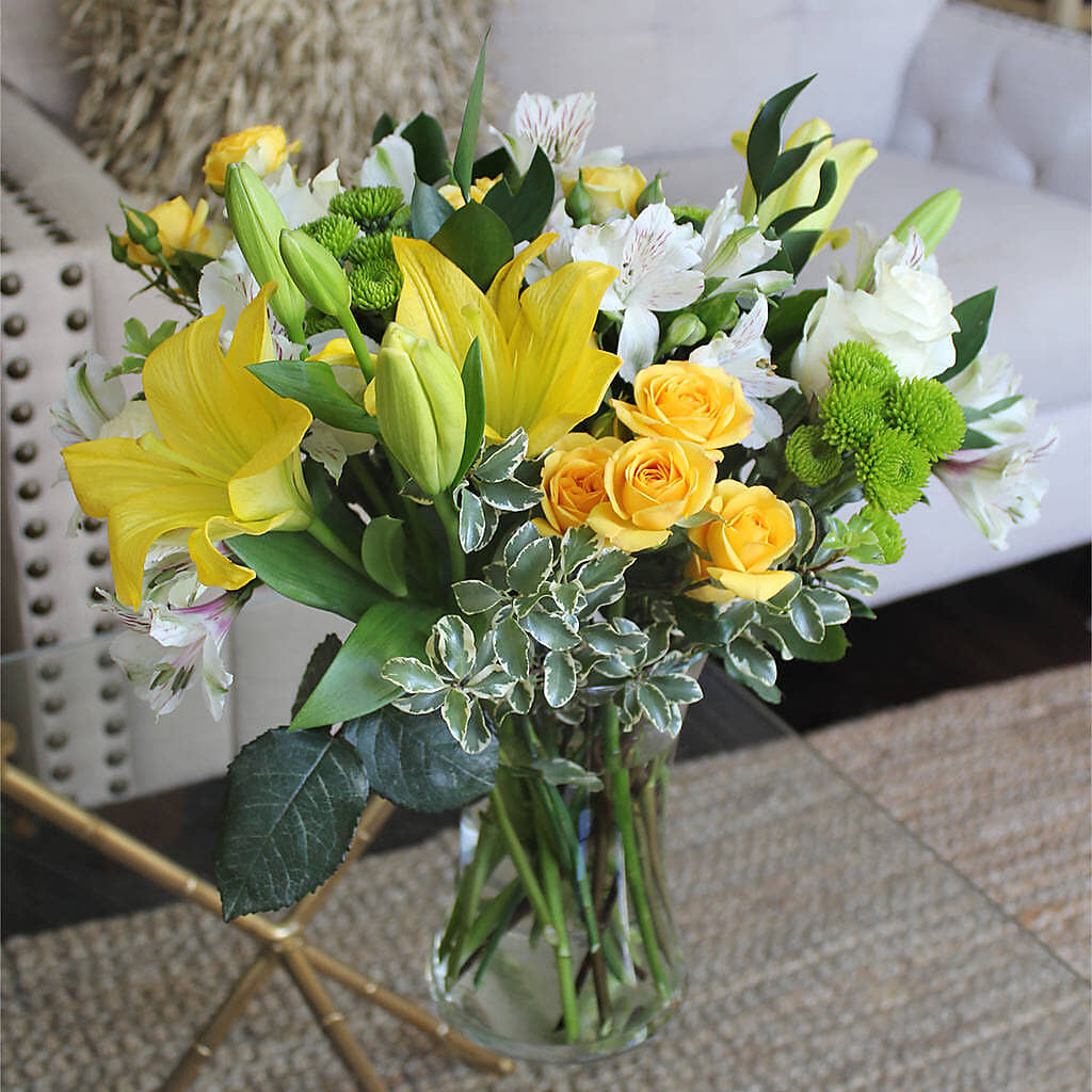 Hope & Serenity Bouquet –  Everbloom Flowers Llc, Aurora OH
