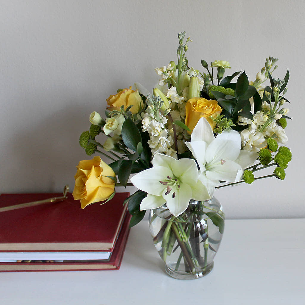 Hope & Serenity Bouquet –  Everbloom Flowers Llc, Aurora OH