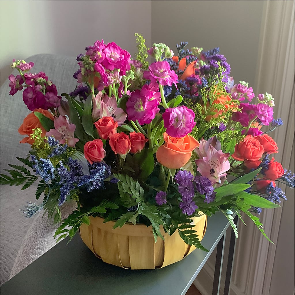 Garden of Life Basket –  Everbloom Flowers Llc, Aurora OH