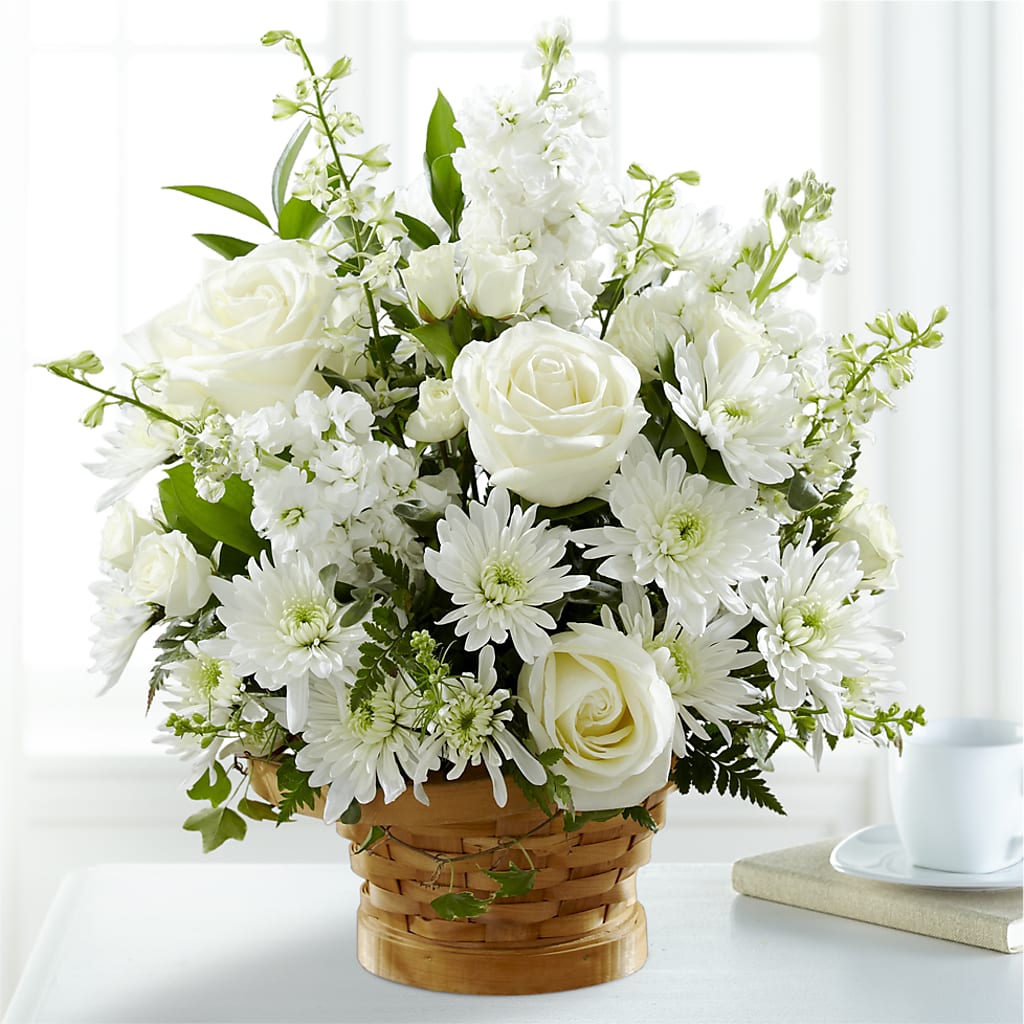 Heartfelt Condolences Arrangement –  Everbloom Flowers Llc, Aurora OH