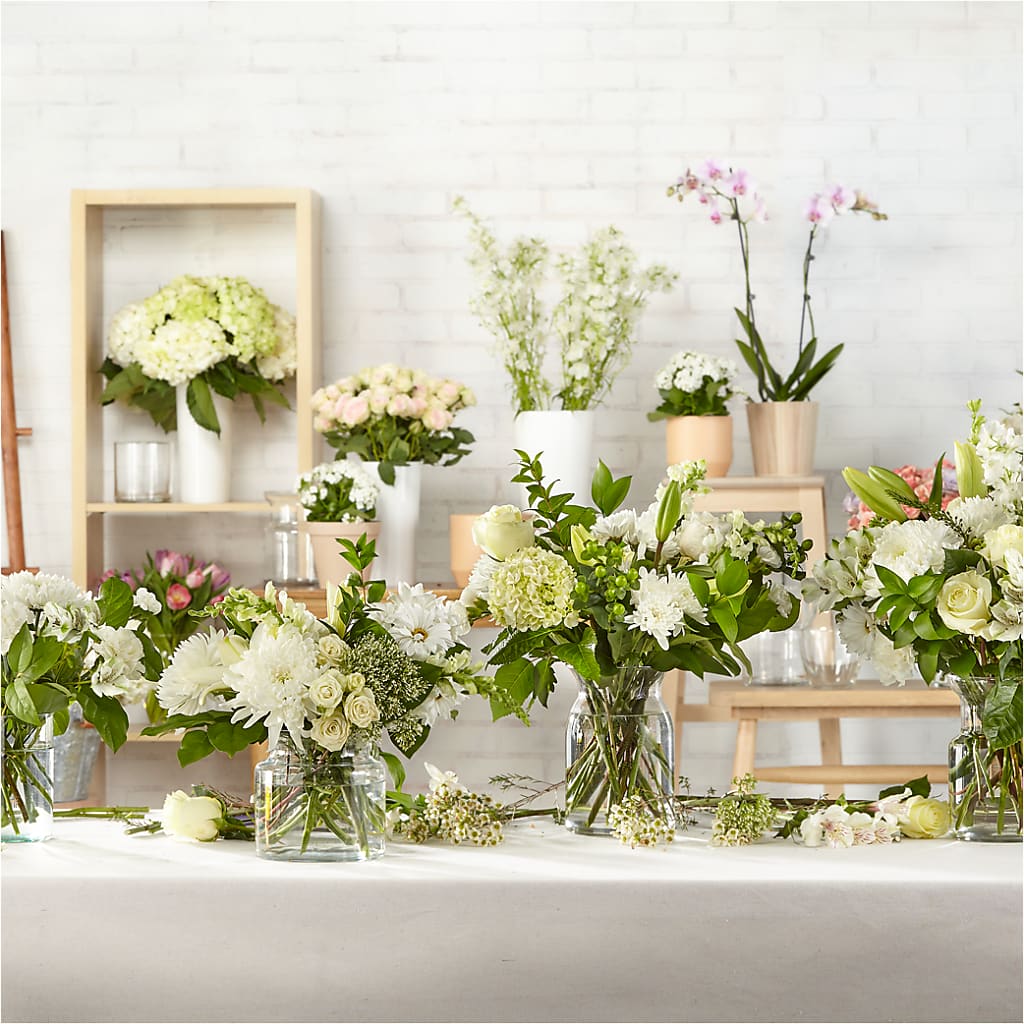 Classic Ivory – A Florist Original –  Everbloom Flowers Llc, Aurora OH