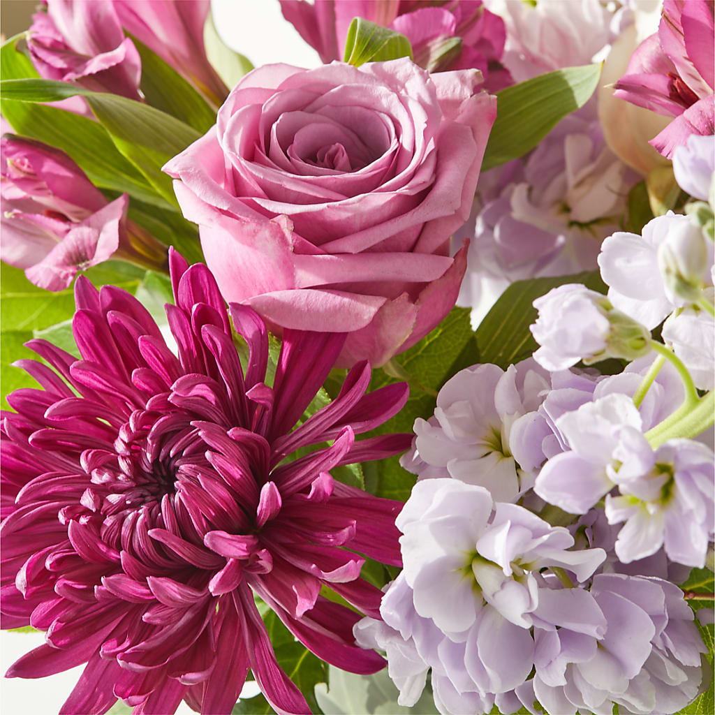 Amethyst Dreams Bouquet –  Everbloom Flowers Llc, Aurora OH