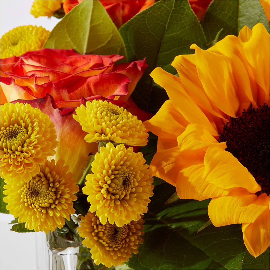 Picnic in the Park Bouquet –  Everbloom Flowers Llc, Aurora OH