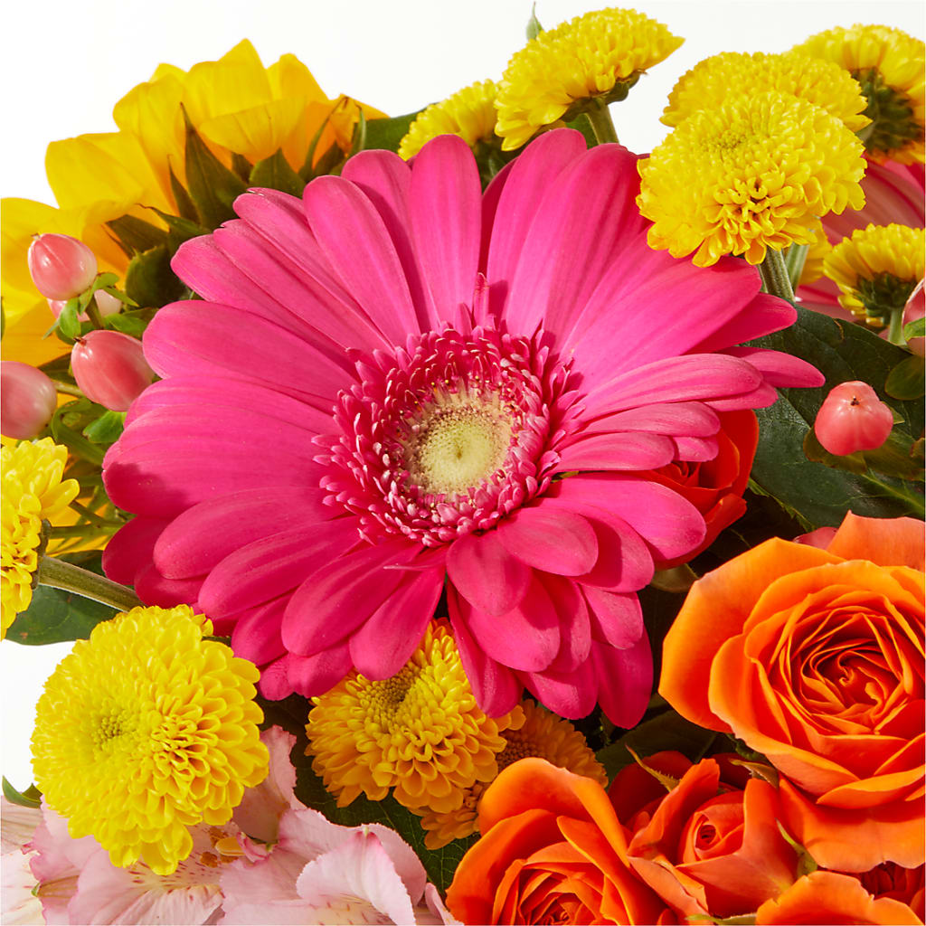 Beach Day Bouquet –  Everbloom Flowers Llc, Aurora OH