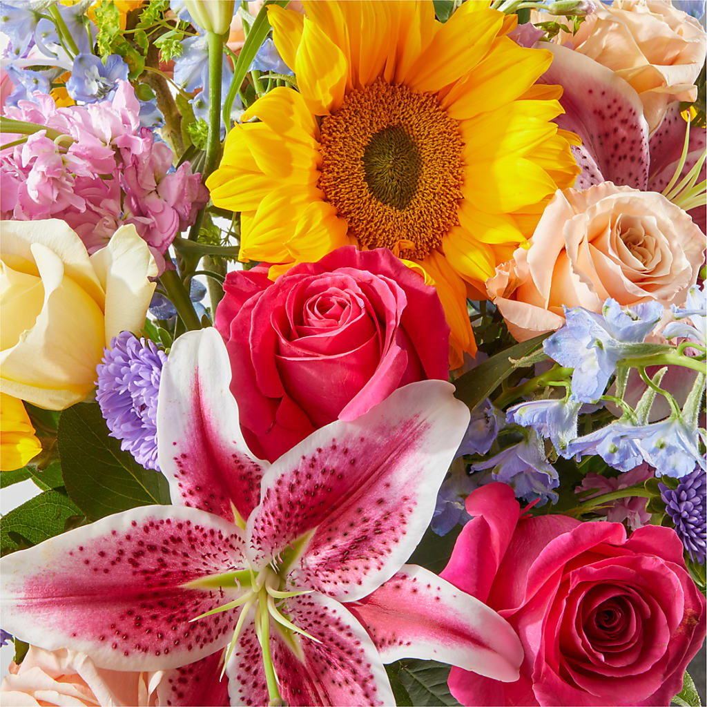 Dreamy Meadows Bouquet –  Everbloom Flowers Llc, Aurora OH