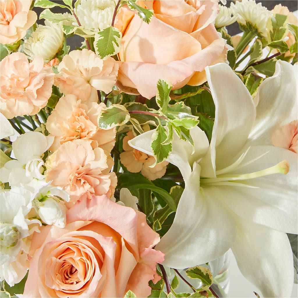Darling Bouquet –  Everbloom Flowers Llc, Aurora OH
