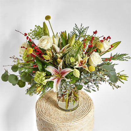 Berry & Bright Bouquet –  Everbloom Flowers Llc, Aurora OH