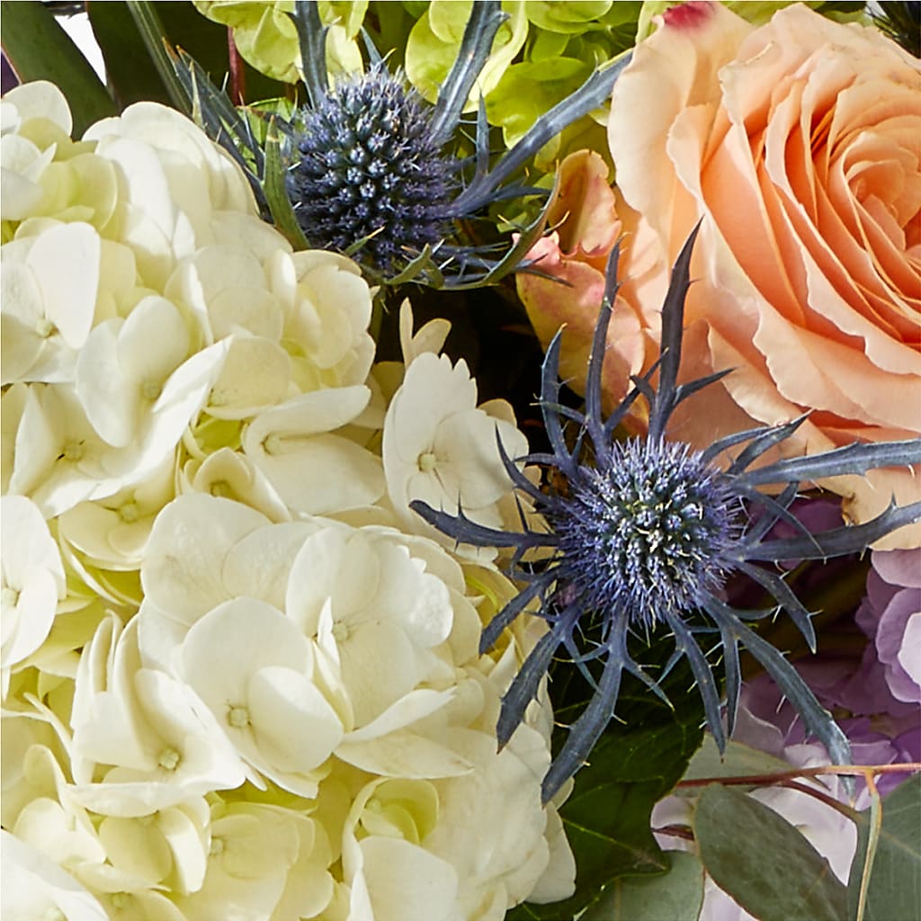 Porch Swing Bouquet –  Everbloom Flowers Llc, Aurora OH