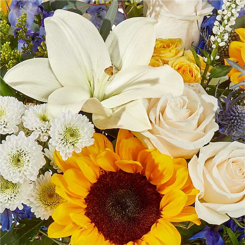 Wonderfully Sunny Bouquet –  Everbloom Flowers Llc, Aurora OH