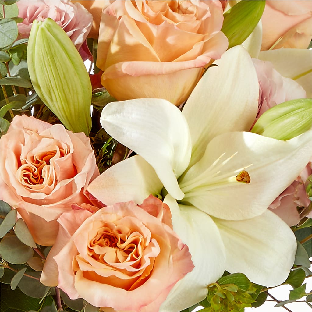 Grapefruit Splash Bouquet –  Everbloom Flowers Llc, Aurora OH