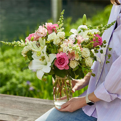 Fondly Bouquet –  Everbloom Flowers Llc, Aurora OH