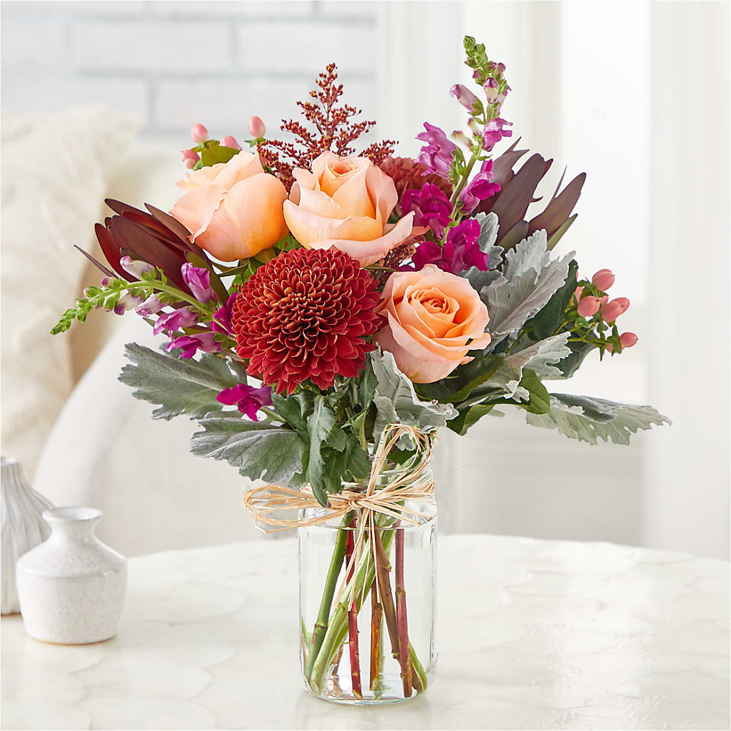 Moody Hues Bouquet –  Everbloom Flowers Llc, Aurora OH