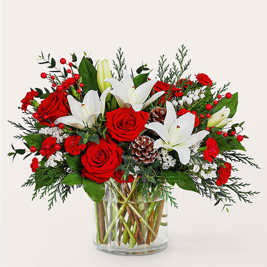 Best in Snow Bouquet –  Everbloom Flowers Llc, Aurora OH