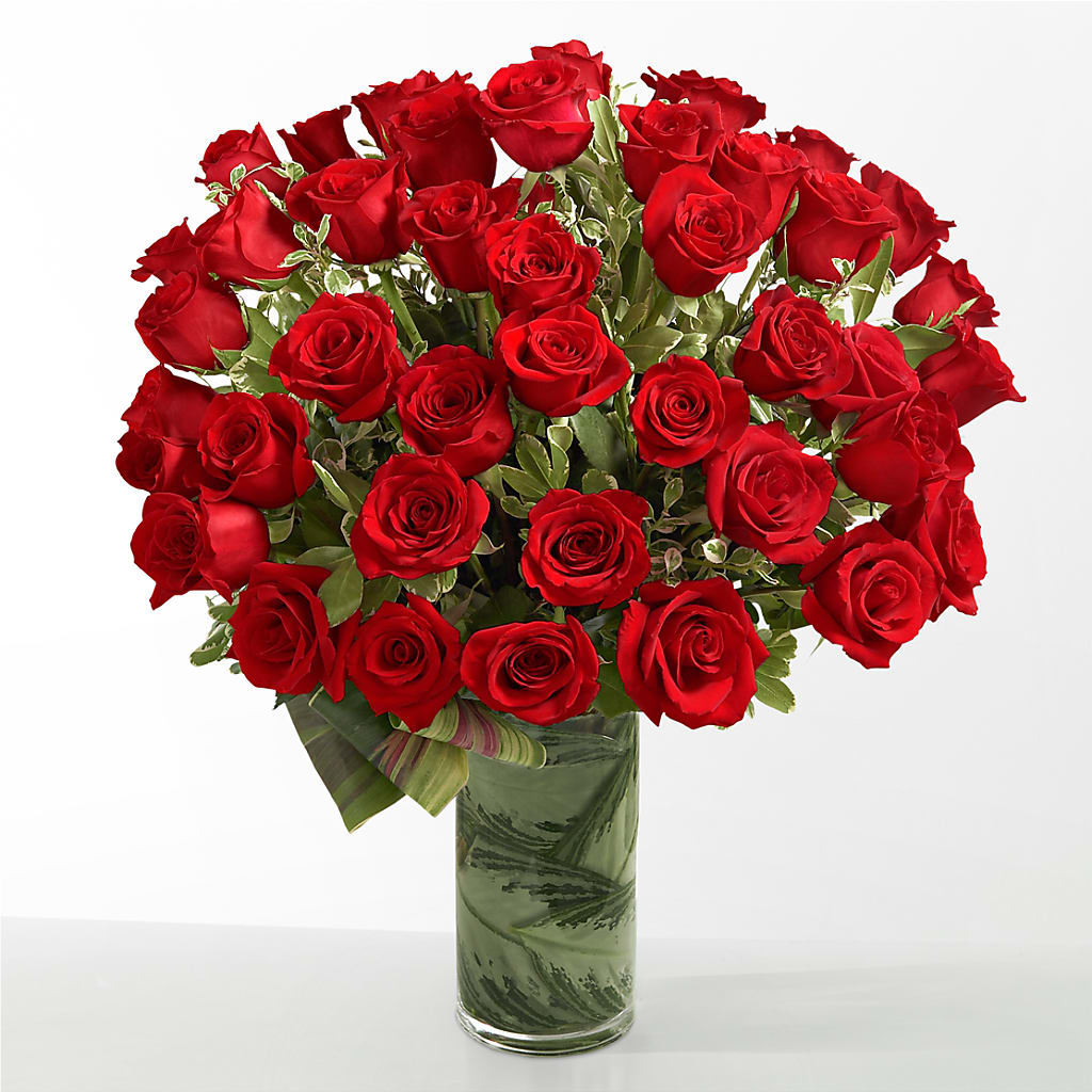 The Enamored –  Everbloom Flowers Llc, Aurora OH