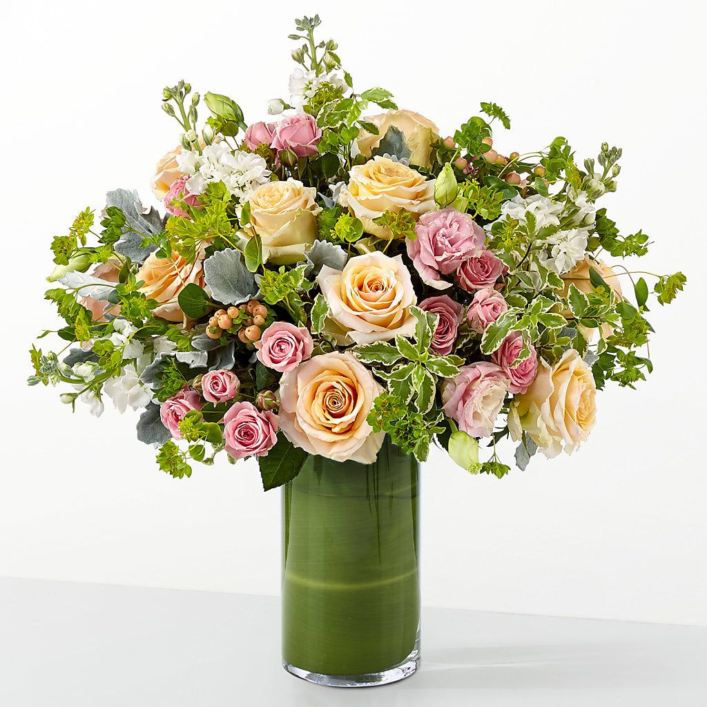 The Glamour Shot –  Everbloom Flowers Llc, Aurora OH