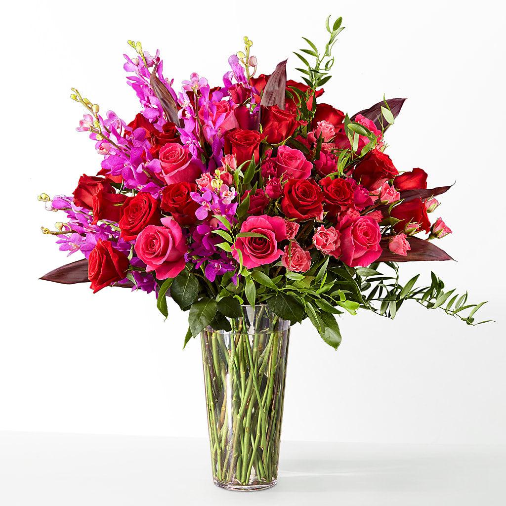 The Honeymoon –  Everbloom Flowers Llc, Aurora OH