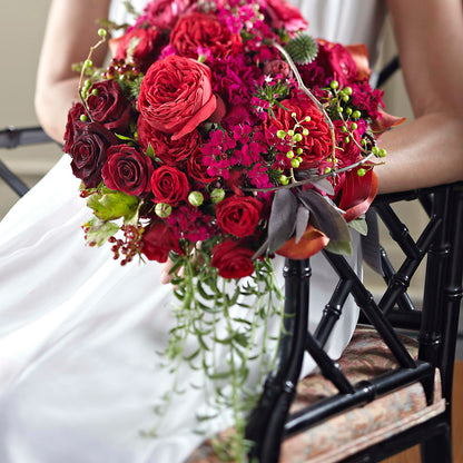 Pure Grace Bouquet –  Everbloom Flowers Llc, Aurora OH