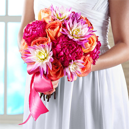 New Love Bouquet –  Everbloom Flowers Llc, Aurora OH